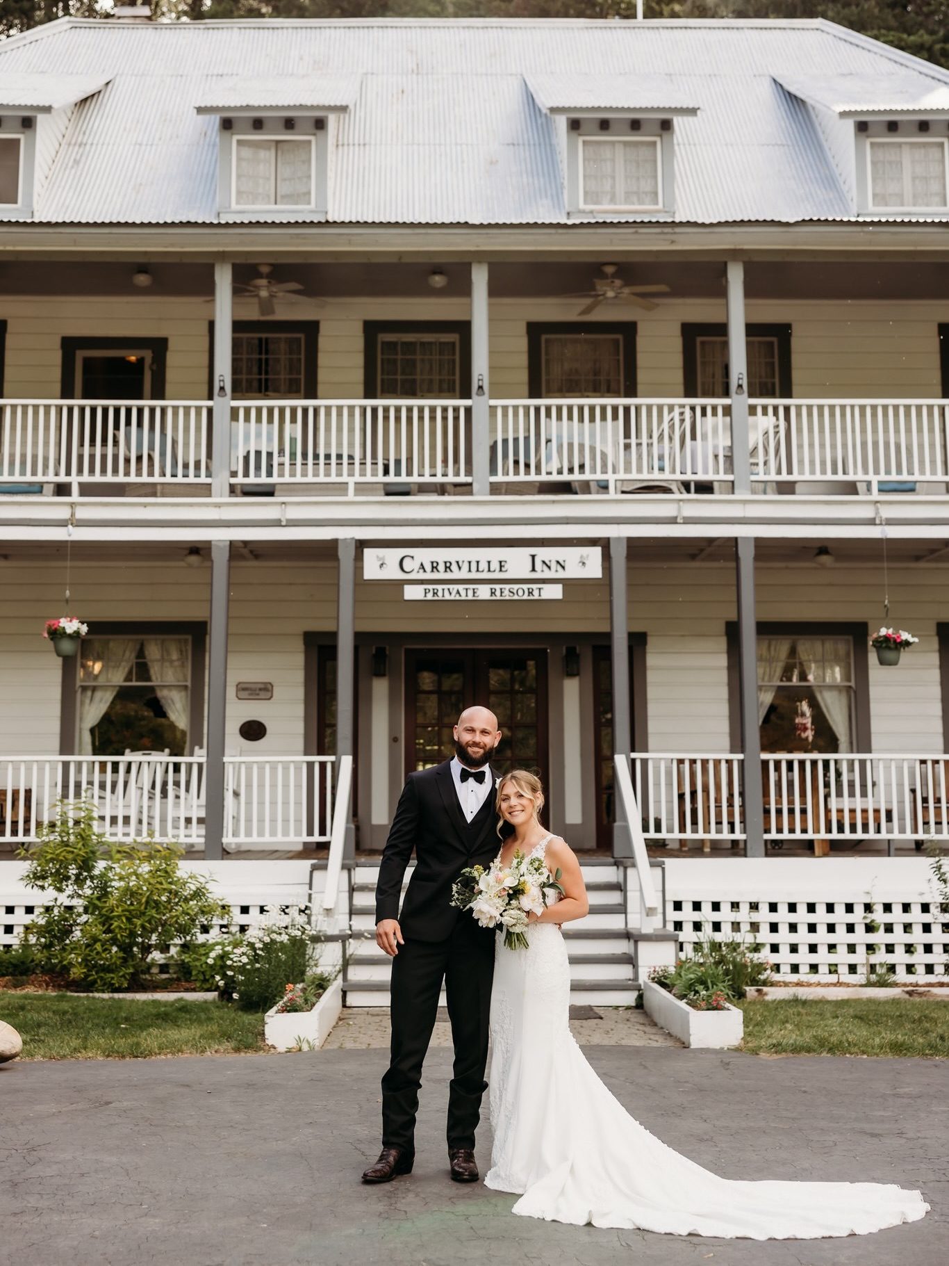 Kelsey and Colton wedding gallery image