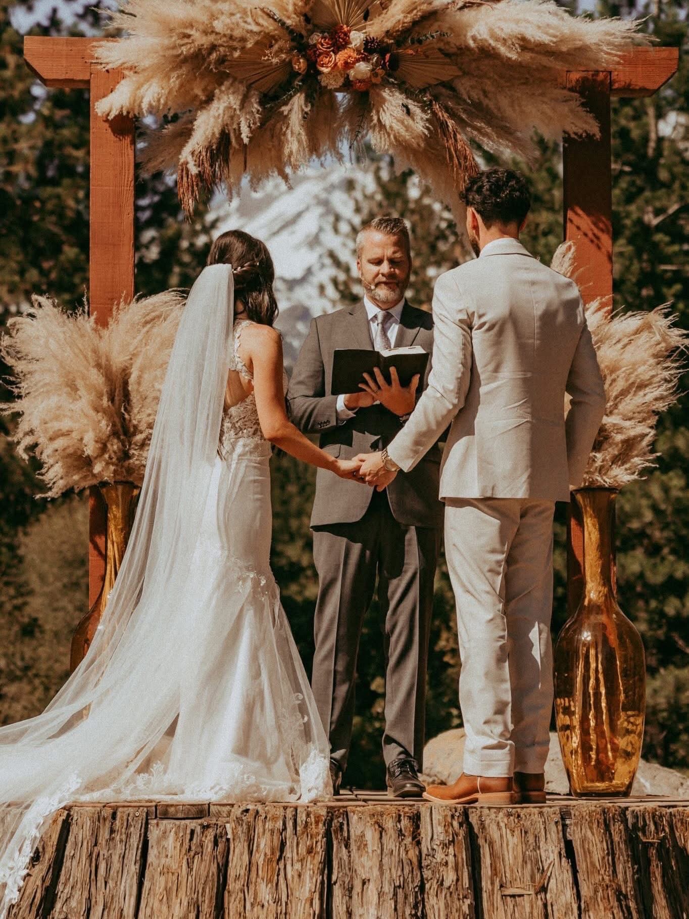 Evan and Sarah wedding at Iron Horse in Mt. Shasta